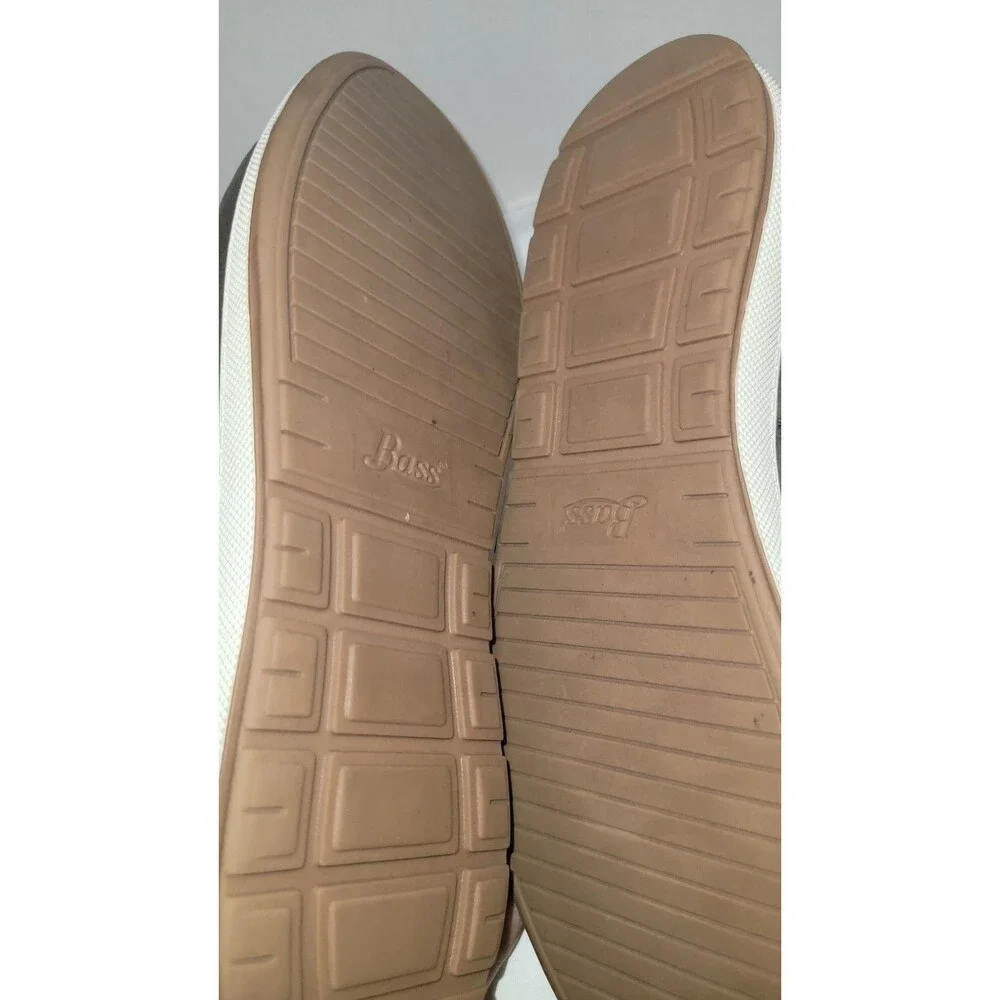 G.H. Bass & Co. Brown Chukka Boots Atwater WX B Mens Size 9 M *Needs Laces